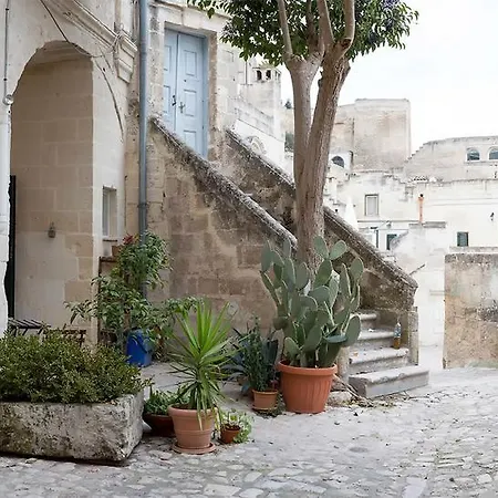 La Nei Sassi Matera